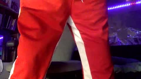 ProfNUWear online show from 10-08-25, 10:35