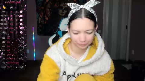 Snapshot of project_hisoka44 chatting on 09-17-25, 03:52 Di online show from 09-17-25, 03:52