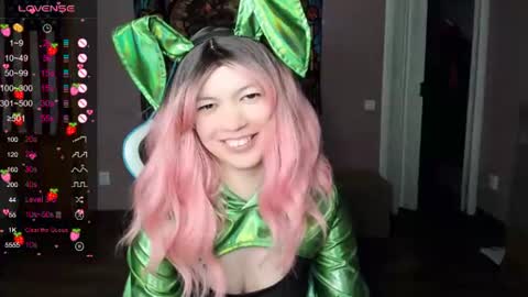 Snapshot of project_hisoka44 chatting on 06-27-26, 01:50 Di online show from 06-27-26, 01:50