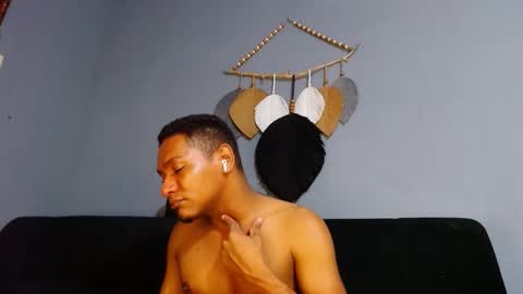 Grande y Gruesa online show from 01-23-25, 06:17