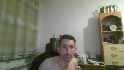 Snapshot of prosexualny chatting on 12-27-24, 10:05 Mariusz online show from 12-27-24, 10:05