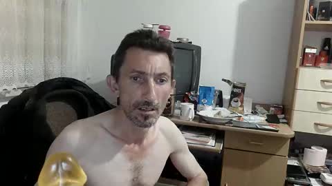 Snapshot of prosexualny chatting on 10-09-25, 10:08 Mariusz online show from 10-09-25, 10:08