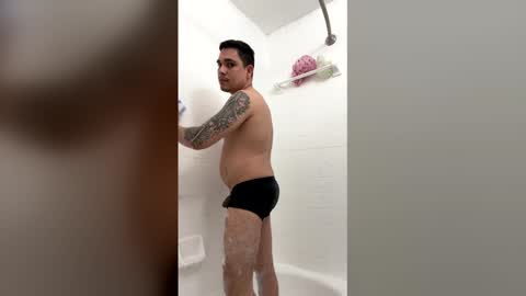 Snapshot of prostyler00 chatting on 03-29-26, 02:22 prostyler00 online show from 03-29-26, 02:22