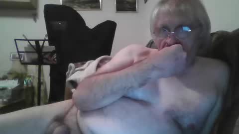 proudwelshman online show from 12-11-24, 12:54