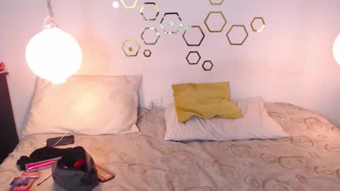 Snapshot of provincute chatting on 10-23-25, 01:49 Adris Juan online show from 10-23-25, 01:49