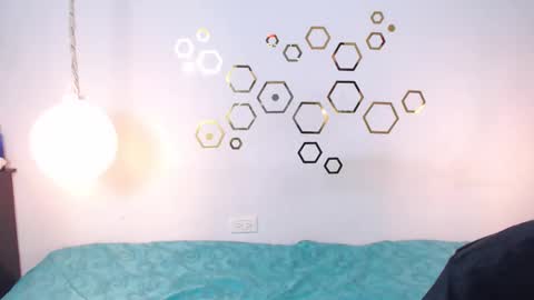 Snapshot of provincute chatting on 11-25-25, 04:01 Adris Juan online show from 11-25-25, 04:01