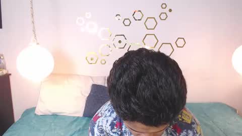 Snapshot of provincute chatting on 12-04-25, 04:00 Adris Juan online show from 12-04-25, 04:00