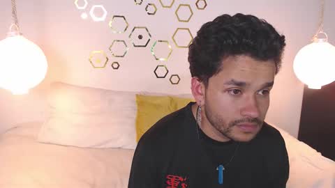 Snapshot of provincute chatting on 12-18-25, 04:07 Adris Juan online show from 12-18-25, 04:07