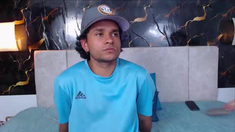 Adris  Juan online show from 03-19-26, 02:15