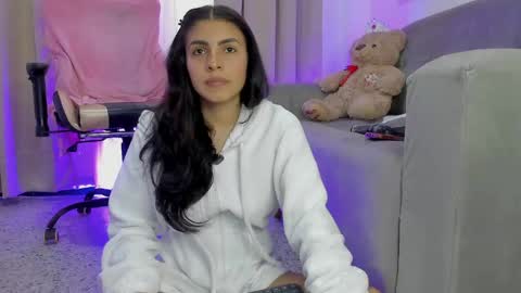 Snapshot of prvncessa_10 chatting on 05-09-26, 06:46 INDEPENDENT MODEL online show from 05-09-26, 06:46