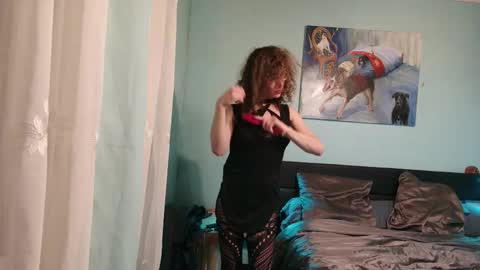 prxscillia_tx online show from 02-05-26, 07:18