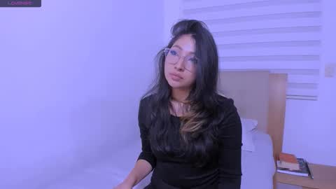 Mara online show from 10-15-25, 08:03