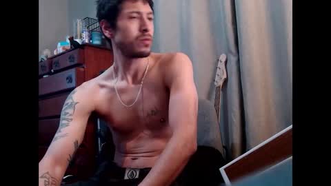 Sk8wave online show from 11-20-25, 01:39