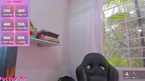 Snapshot of psique_naughty2 chatting on 10-01-25, 12:33 psique_naughty2 online show from 10-01-25, 12:33