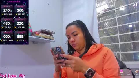 Snapshot of psique_naughty2 chatting on 10-16-25, 02:18 psique_naughty2 online show from 10-16-25, 02:18