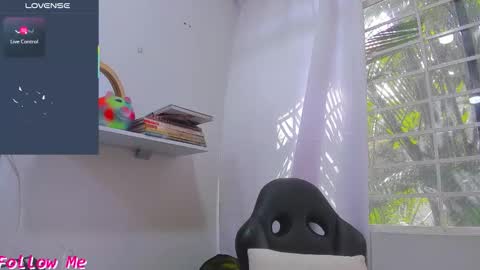 Snapshot of psique_naughty2 chatting on 10-29-25, 01:57 psique_naughty2 online show from 10-29-25, 01:57