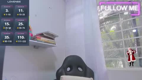 Snapshot of psique_naughty2 chatting on 11-13-25, 05:34 psique_naughty2 online show from 11-13-25, 05:34