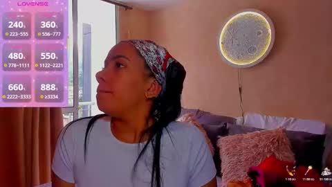 Snapshot of psique_naughty2 chatting on 01-19-26, 03:05 psique_naughty2 online show from 01-19-26, 03:05