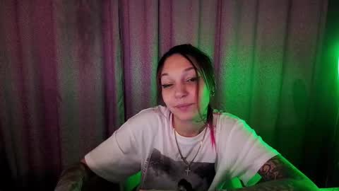 LUCY -----    online show from 12-23-24, 07:52