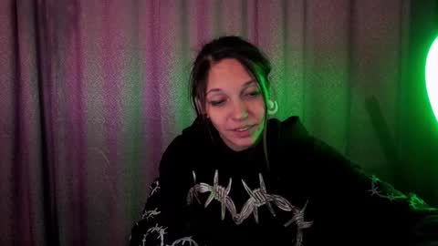 LUCY -----    online show from 12-26-24, 05:40