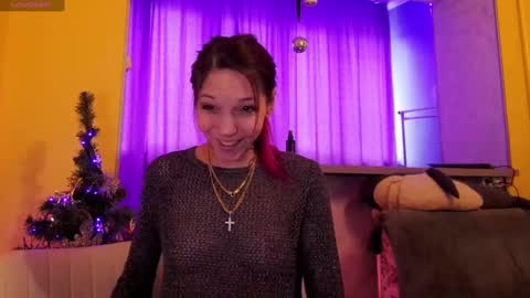 LUCY -----    online show from 01-08-25, 11:21