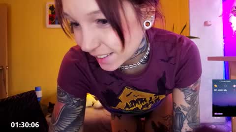 LUCY -----    online show from 02-26-26, 05:17