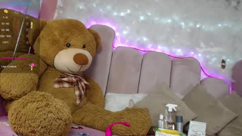 Snapshot of puca_eboony chatting on 01-29-25, 12:35 pucca online show from 01-29-25, 12:35