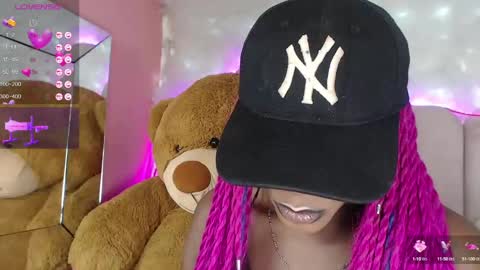 Snapshot of puca_eboony chatting on 02-15-25, 05:50 pucca online show from 02-15-25, 05:50
