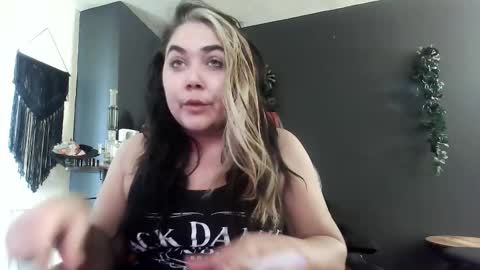 Krystle online show from 12-05-25, 02:36