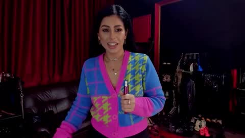 MissPuffyLove online show from 12-19-25, 10:17