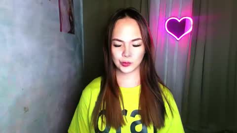 Snapshot of pulchritudinousmadi chatting on 03-09-26, 06:12 madison online show from 03-09-26, 06:12