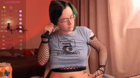 Alisa  lack of vitamin D  online show from 11-13-25, 12:04