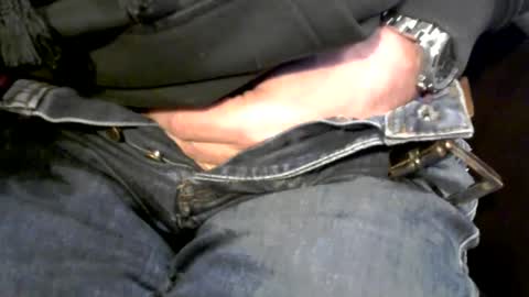 Snapshot of pumpkin3000 chatting on 12-22-24, 01:33 pumpkin3000 online show from 12-22-24, 01:33