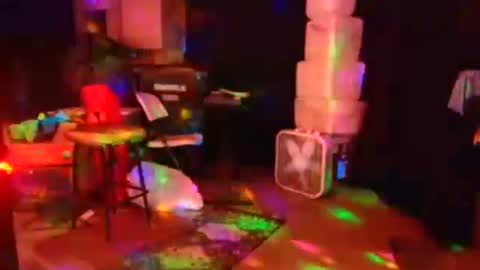 punkrunr083 online show from 09-17-25, 08:49