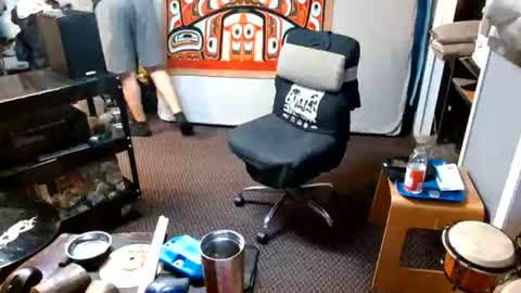 Snapshot of punkypapi chatting on 06-30-26, 04:24 Jojo online show from 06-30-26, 04:24