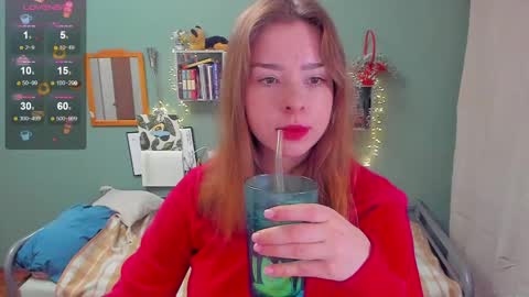 Snapshot of puoli chatting on 02-23-25, 05:39 Polly online show from 02-23-25, 05:39