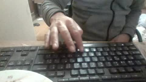 pup_y online show from 11-16-25, 10:59