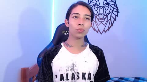 Snapshot of pupi_wolf chatting on 12-20-24, 05:40 Cris online show from 12-20-24, 05:40