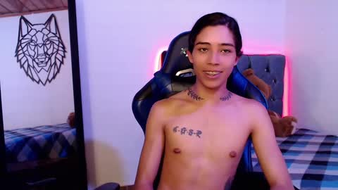 Snapshot of pupi_wolf chatting on 03-04-25, 06:29 Cris online show from 03-04-25, 06:29