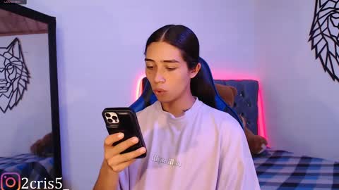 Snapshot of pupi_wolf chatting on 03-06-25, 02:40 Cris online show from 03-06-25, 02:40