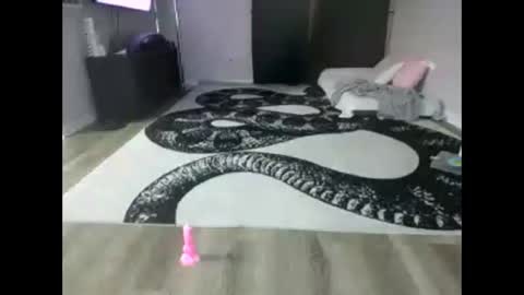 Puppynubiss online show from 11-06-25, 02:01