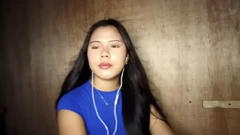Livia online show from 06-29-26, 06:52