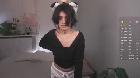 Snapshot of pure_project chatting on 02-13-26, 05:20 Ariana online show from 02-13-26, 05:20