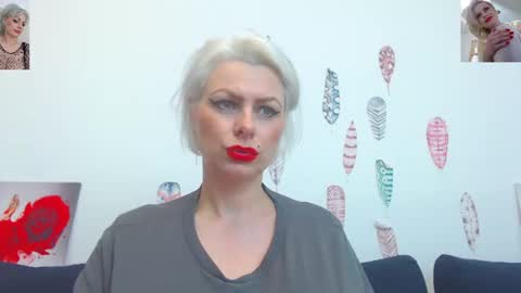 Snapshot of pure_seduce_wow chatting on 07-03-26, 11:44 Goldie online show from 07-03-26, 11:44