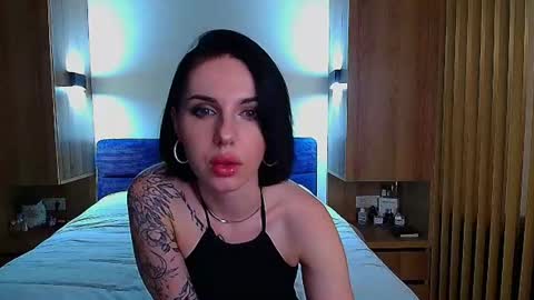 Julia online show from 07-11-26, 04:10
