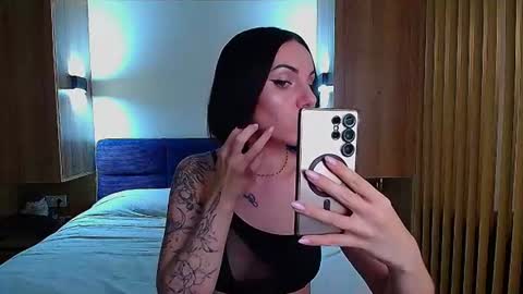 Julia online show from 07-12-26, 02:52