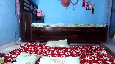 Snapshot of pureannuals chatting on 01-18-25, 03:42 Pureannuals online show from 01-18-25, 03:42