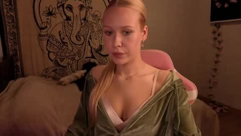 Megan online show from 05-29-26, 02:26