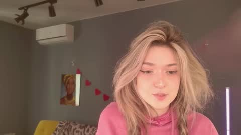 Bella online show from 03-18-26, 05:43