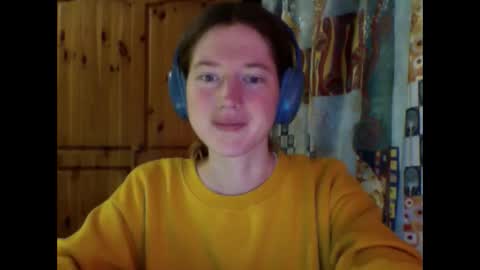 purple_cat55 online show from 10-31-25, 08:15